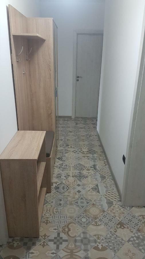 Roza Apartment Varna Exterior foto
